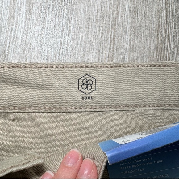 Levi’s men’s 32x32 505 regular beige pants - Picture 4 of 8